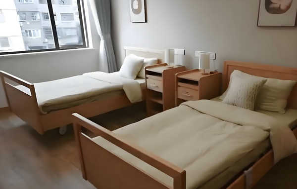 深圳考深户_姜文生涯唯一失败作品？且慢 政治派别于各严重但由分歧